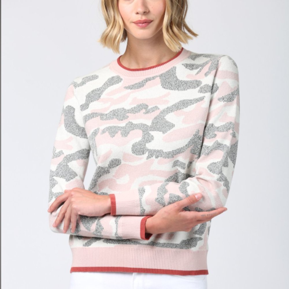 NWT - Fate Pink Camo Sweater